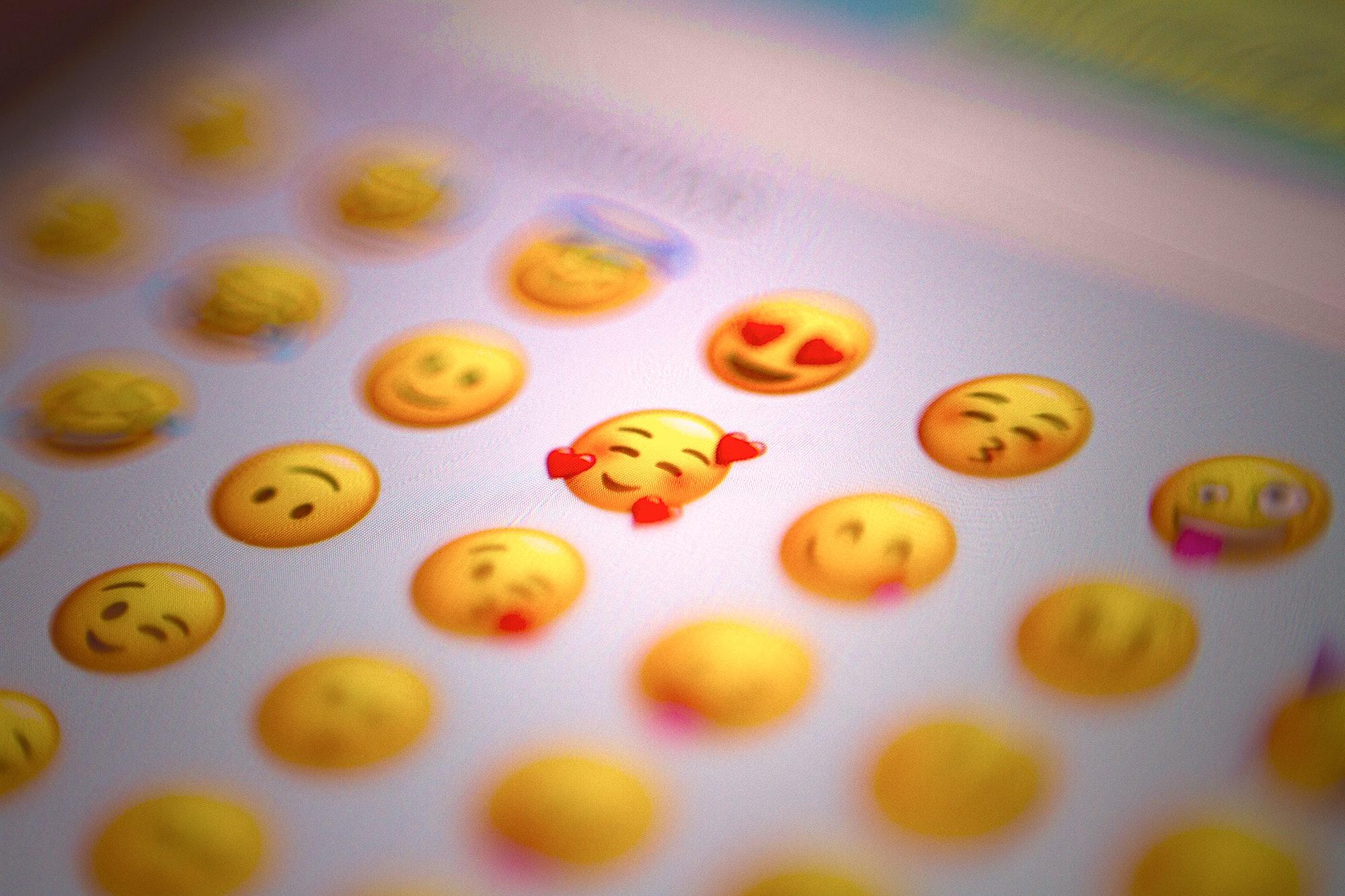 Teclado de Emojis (Domingo Alvarez E via Unsplash)